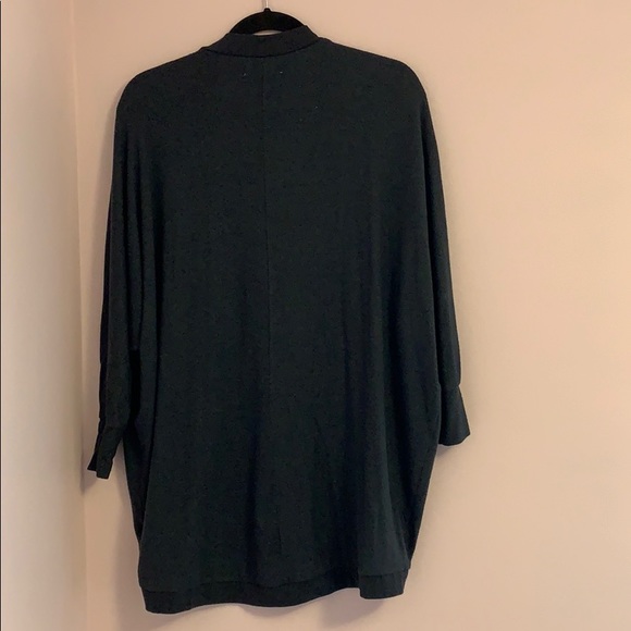 American Eagle cardigan - Picture 2 of 2